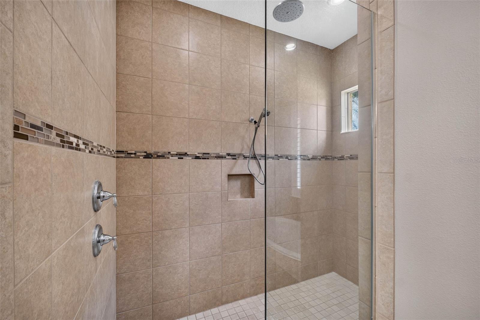 4209 Foxhound Dr Property Photo 29
