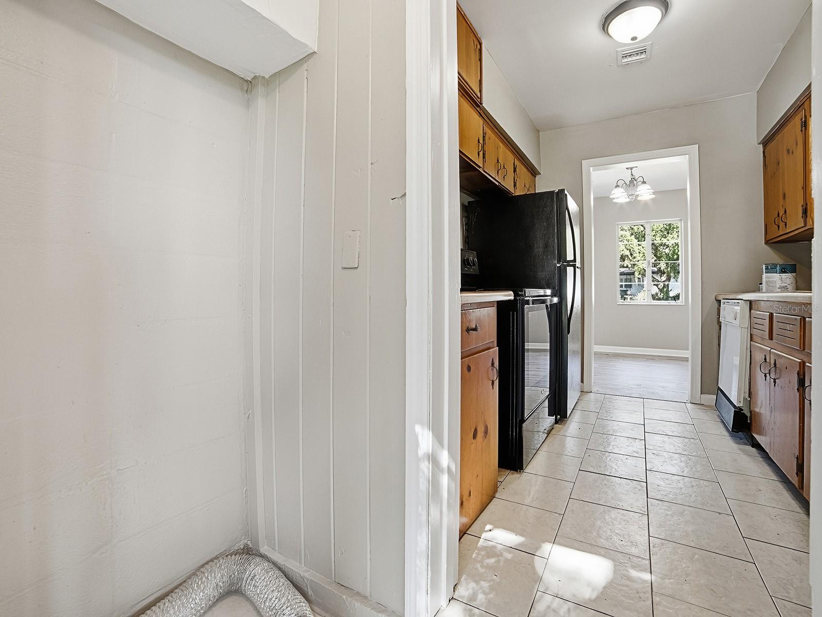 404 Louis St Property Photo 28