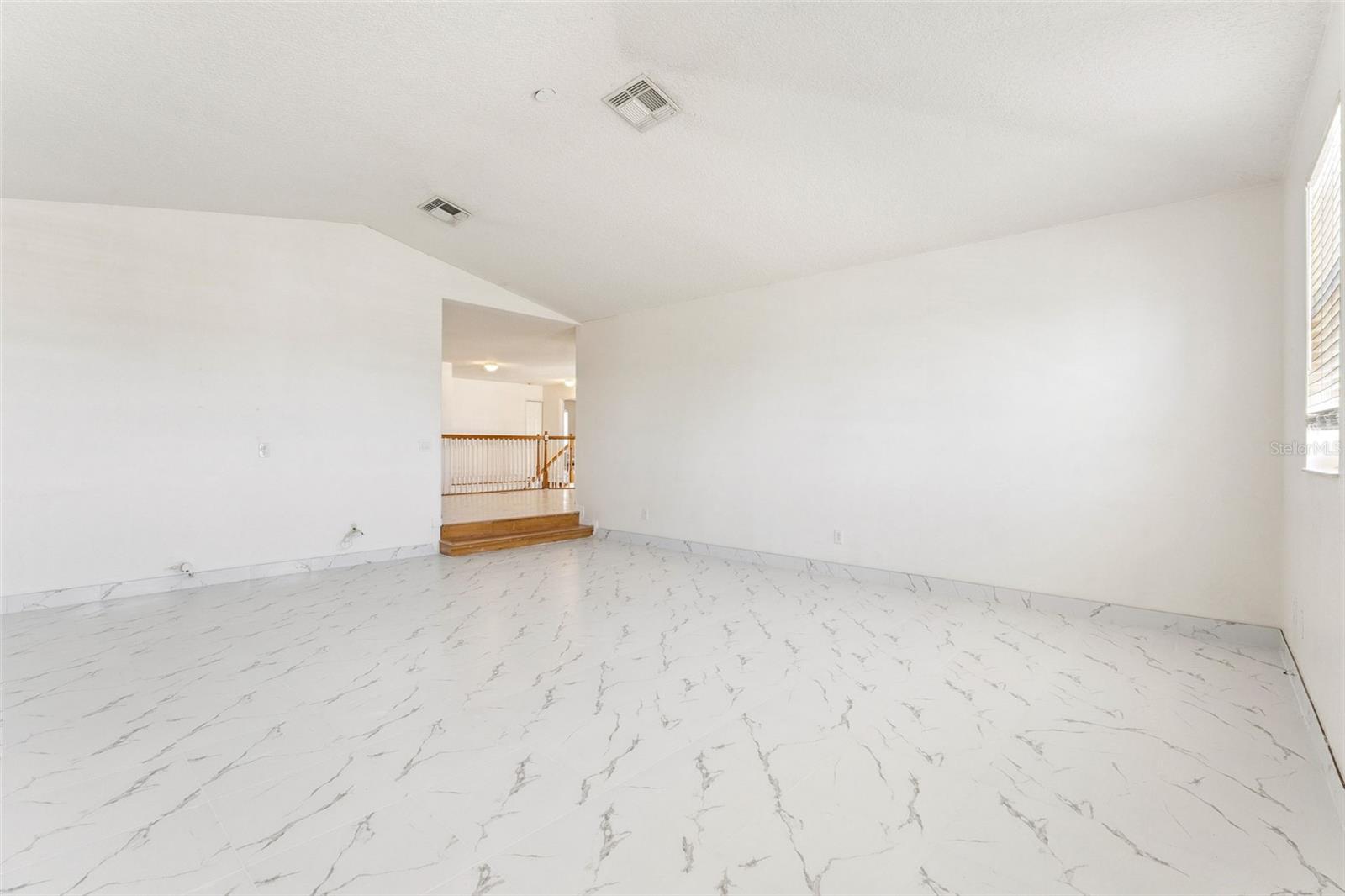 2205 Wintermere Pointe Dr Property Photo 36