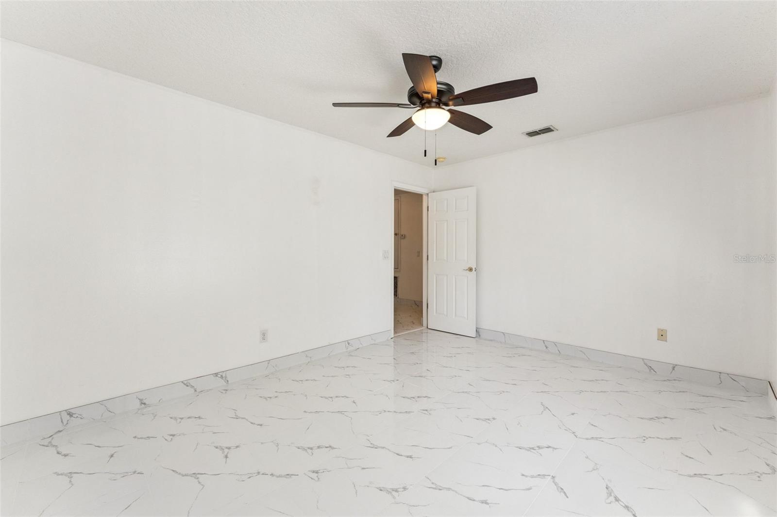 2205 Wintermere Pointe Dr Property Photo 42