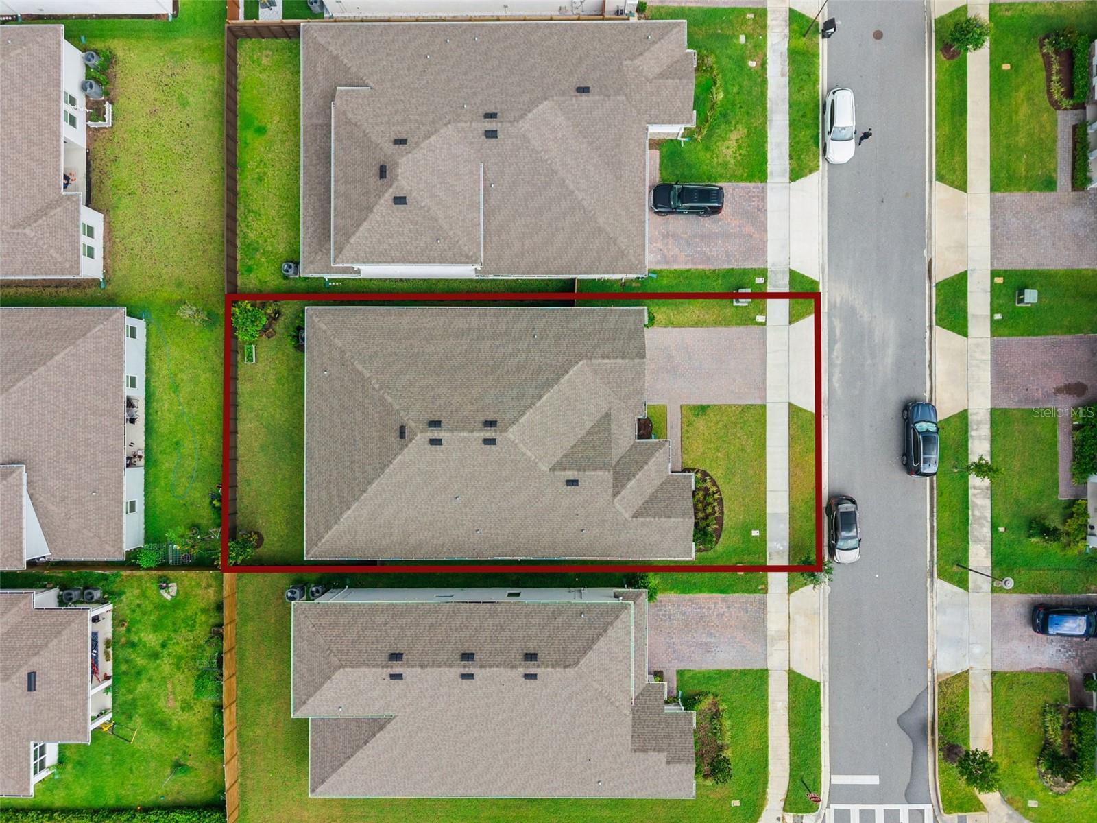 19053 Blueleaf St Property Photo 55