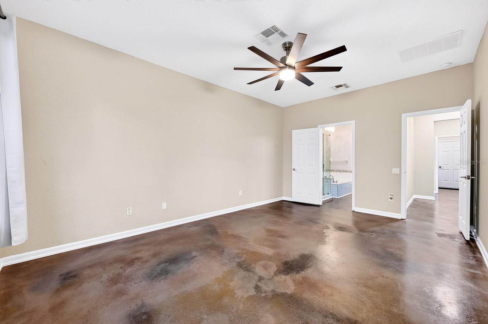 1135 Toluke Pt Property Photo 48