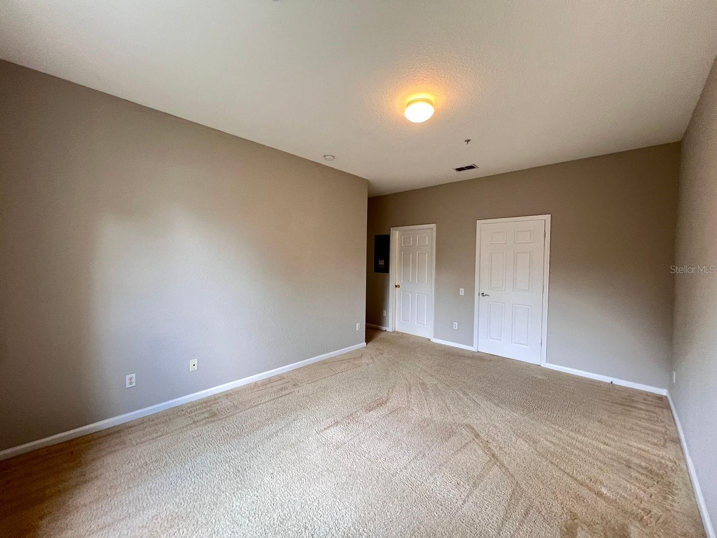 2484 San Tecla St #204 Property Photo 8