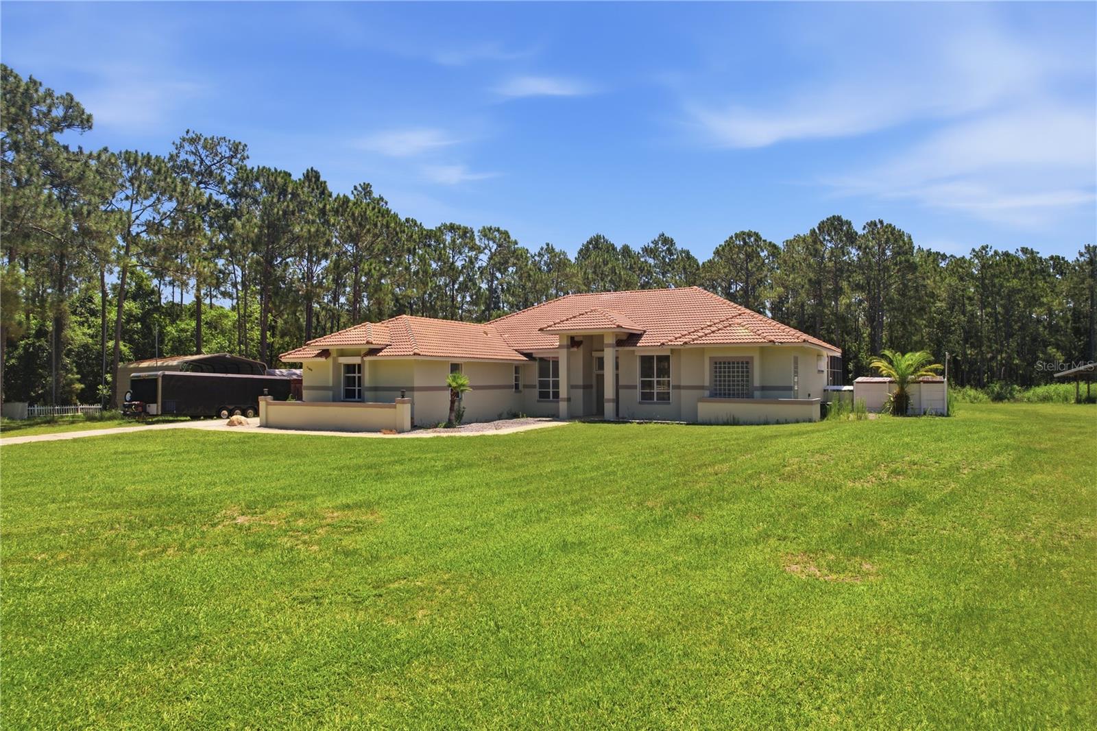 7190 Six Gun Ct Property Photo 5