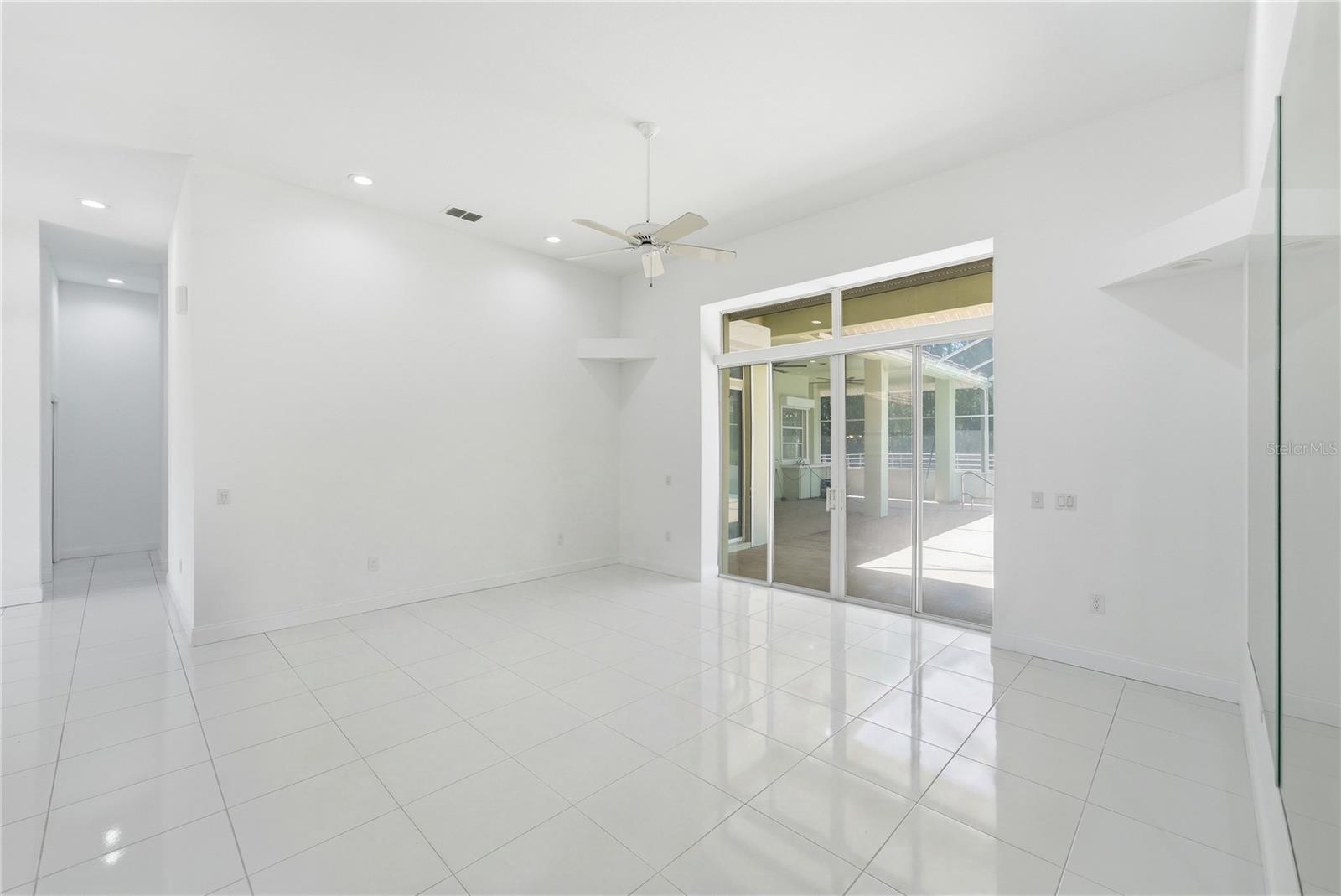 7190 Six Gun Ct Property Photo 11