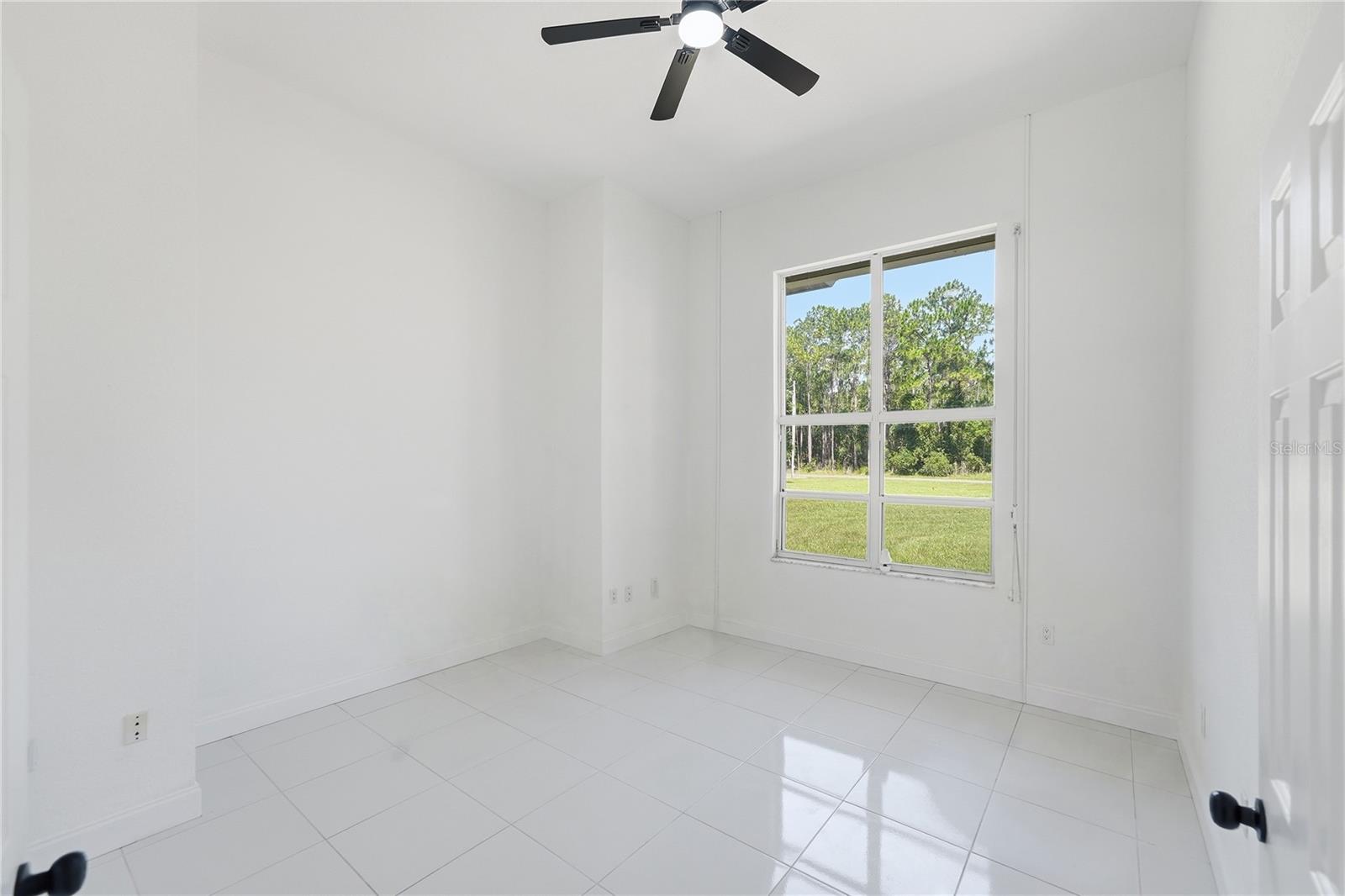 7190 Six Gun Ct Property Photo 13