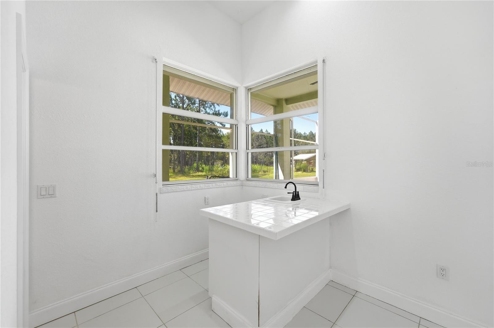 7190 Six Gun Ct Property Photo 20