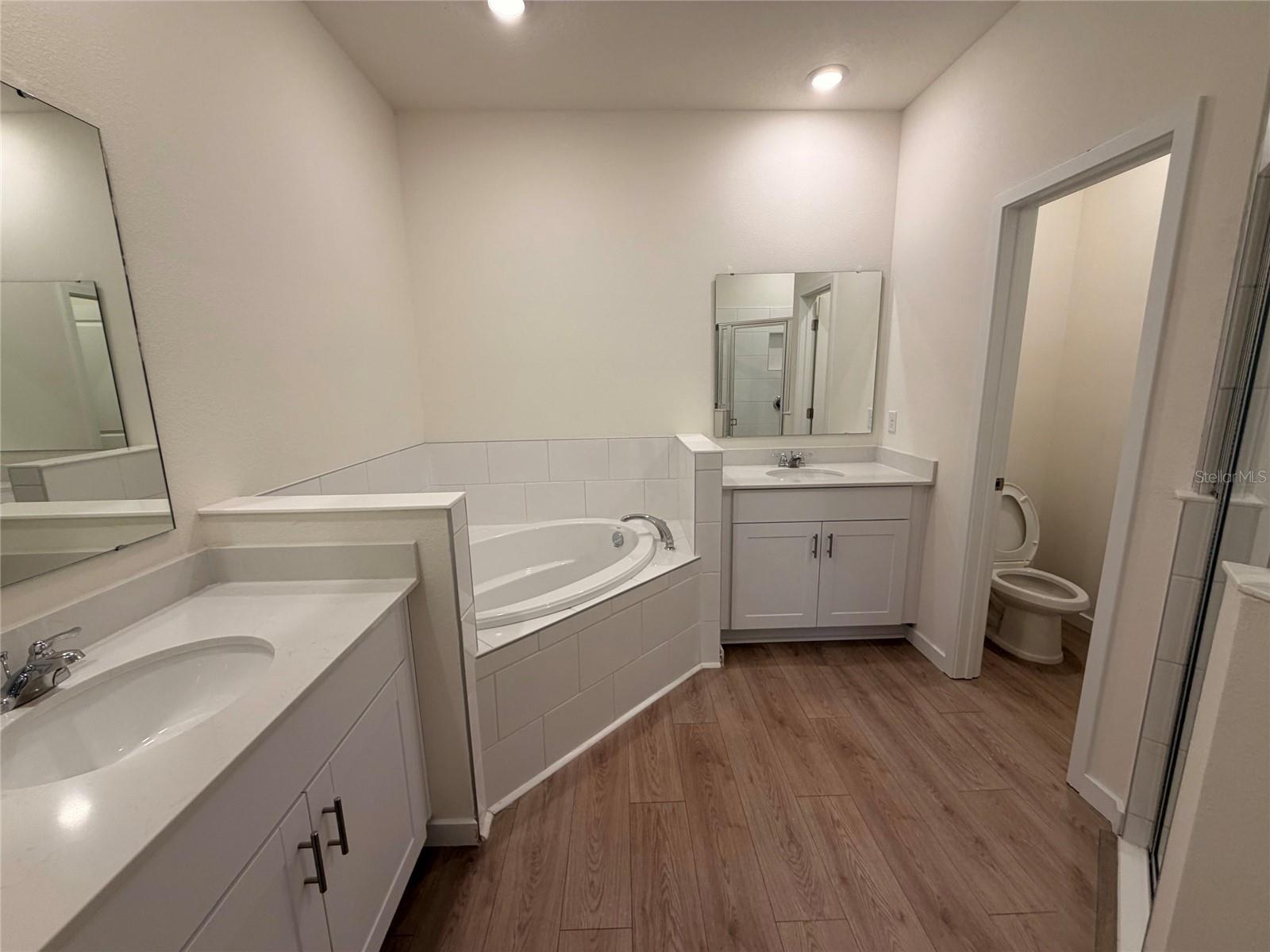 3042 Kingsman Trl Property Photo 4