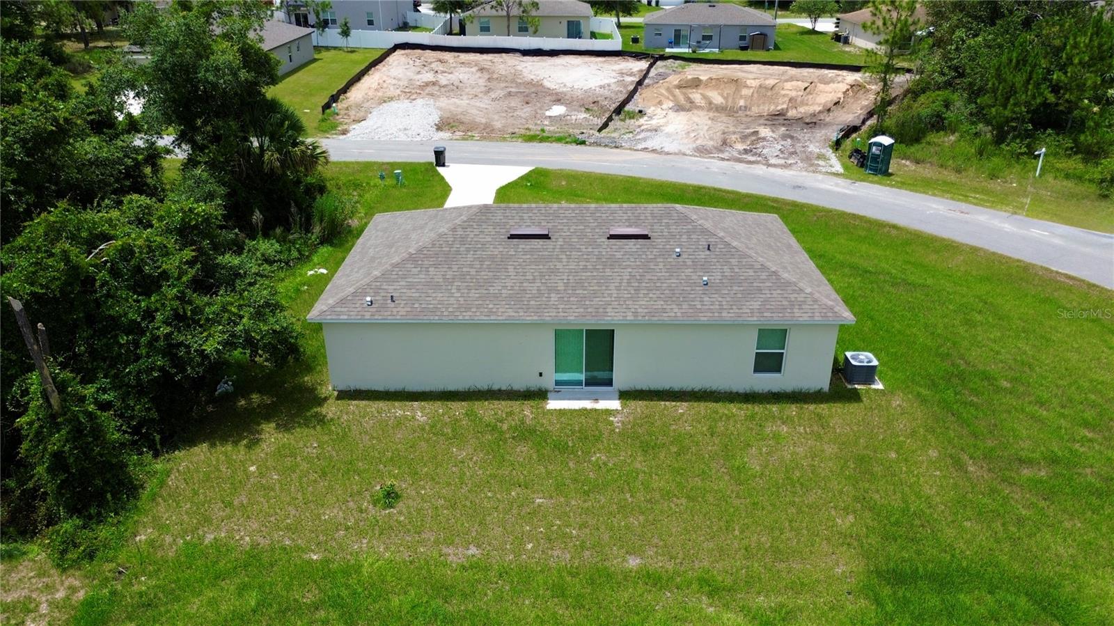 360 Bass Ct Property Photo 6