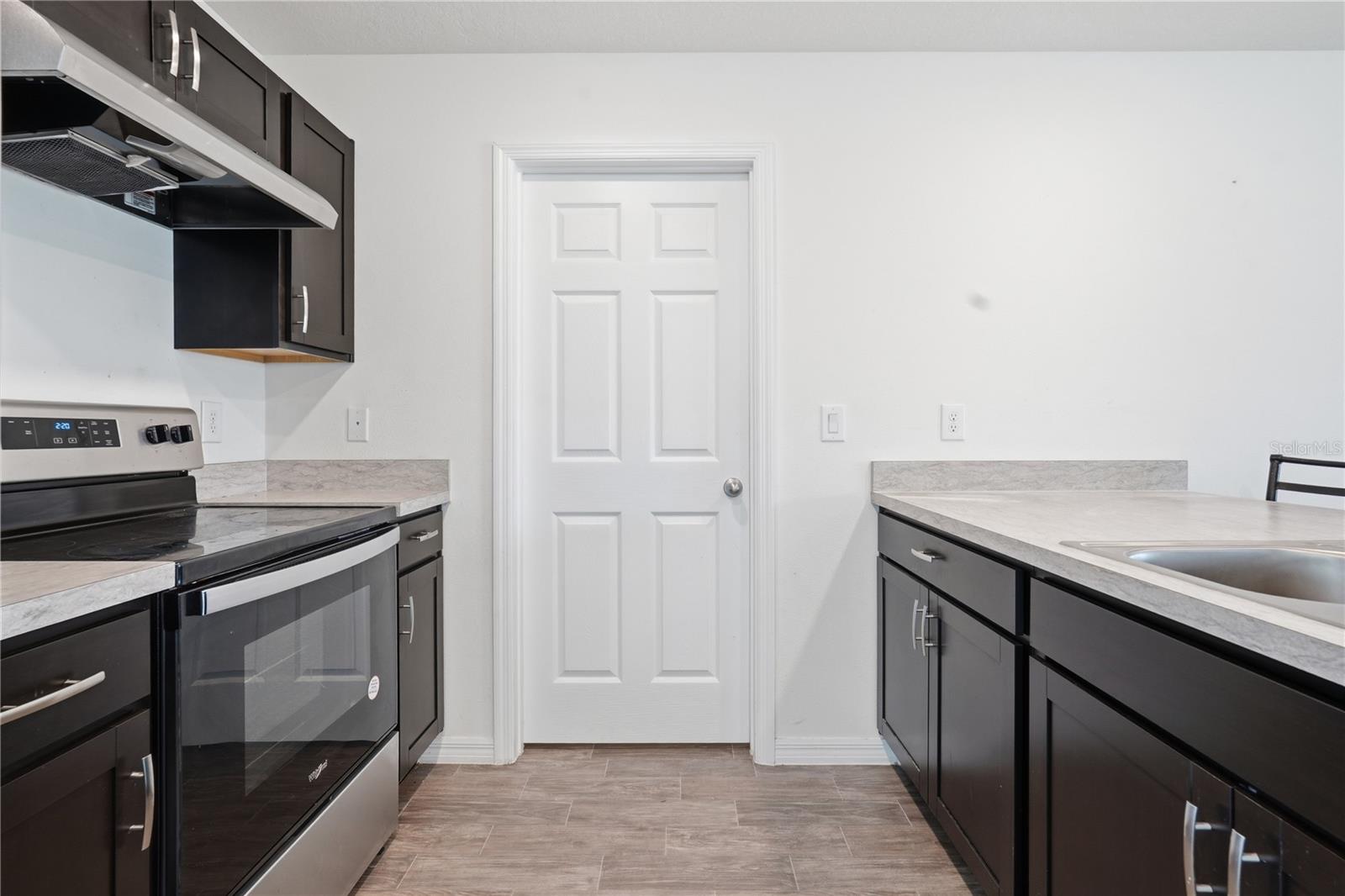 360 Bass Ct Property Photo 15