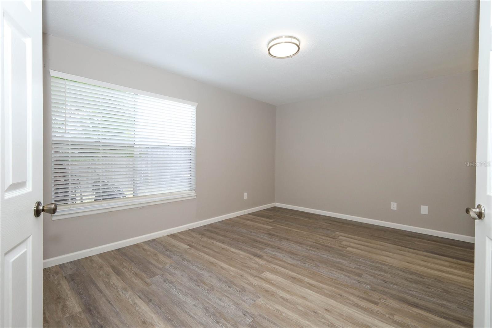 5443 Blueberry Dr Property Photo 15