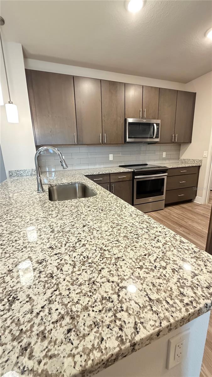 530 Academy Dr #201 Property Photo 7
