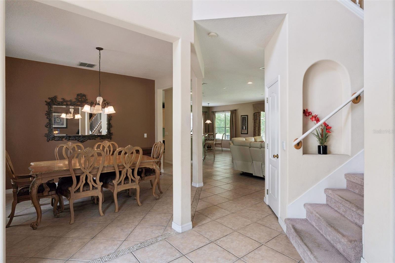 2582 Double Tree Pl Property Photo 3