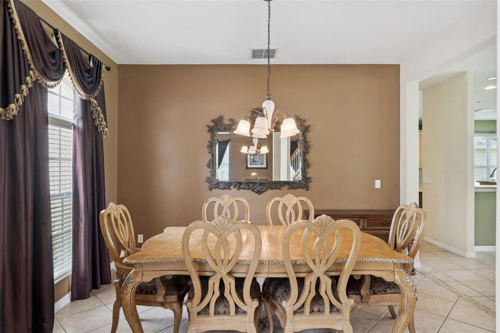 2582 Double Tree Pl Property Photo 6