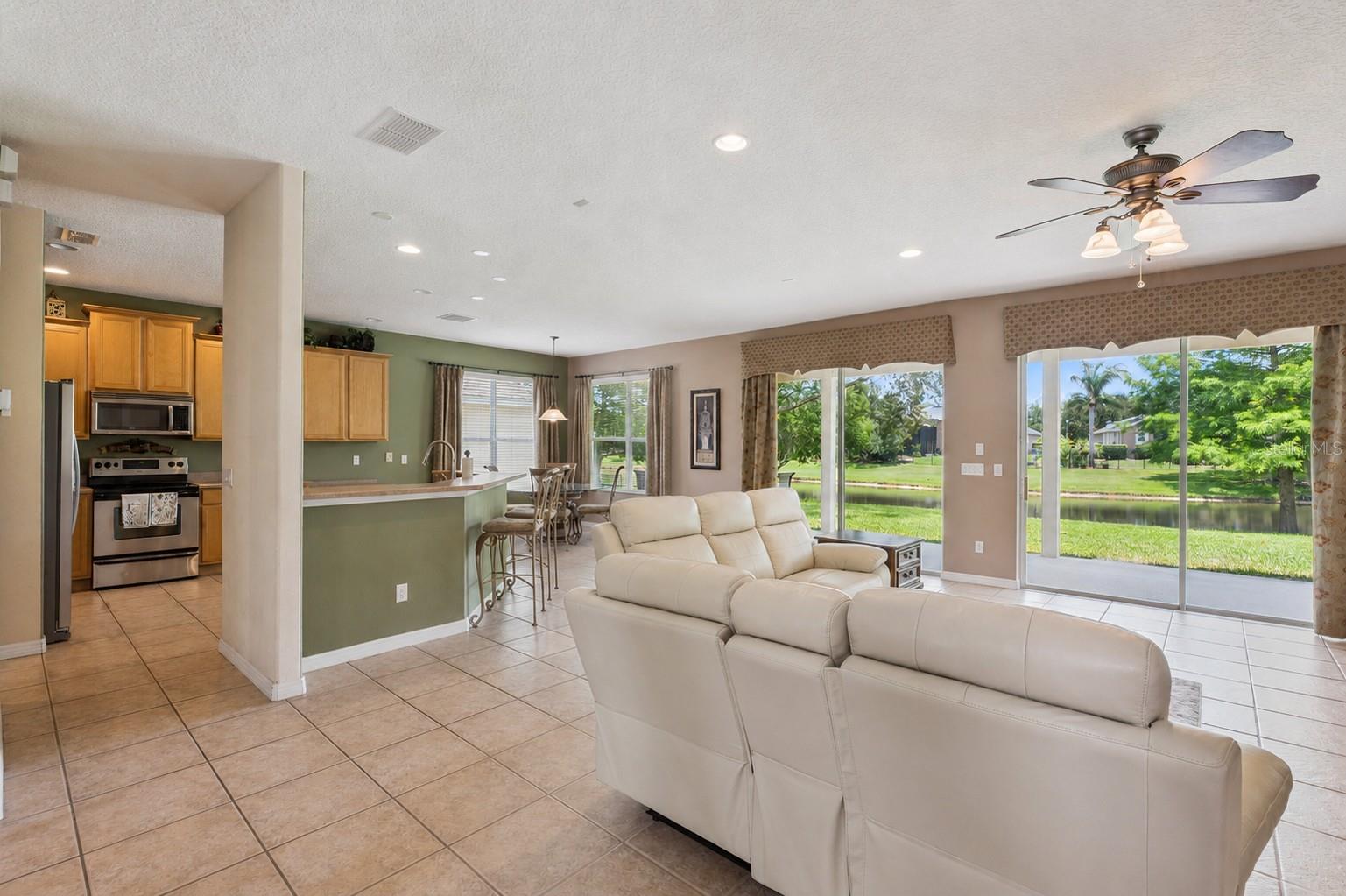 2582 Double Tree Pl Property Photo 11