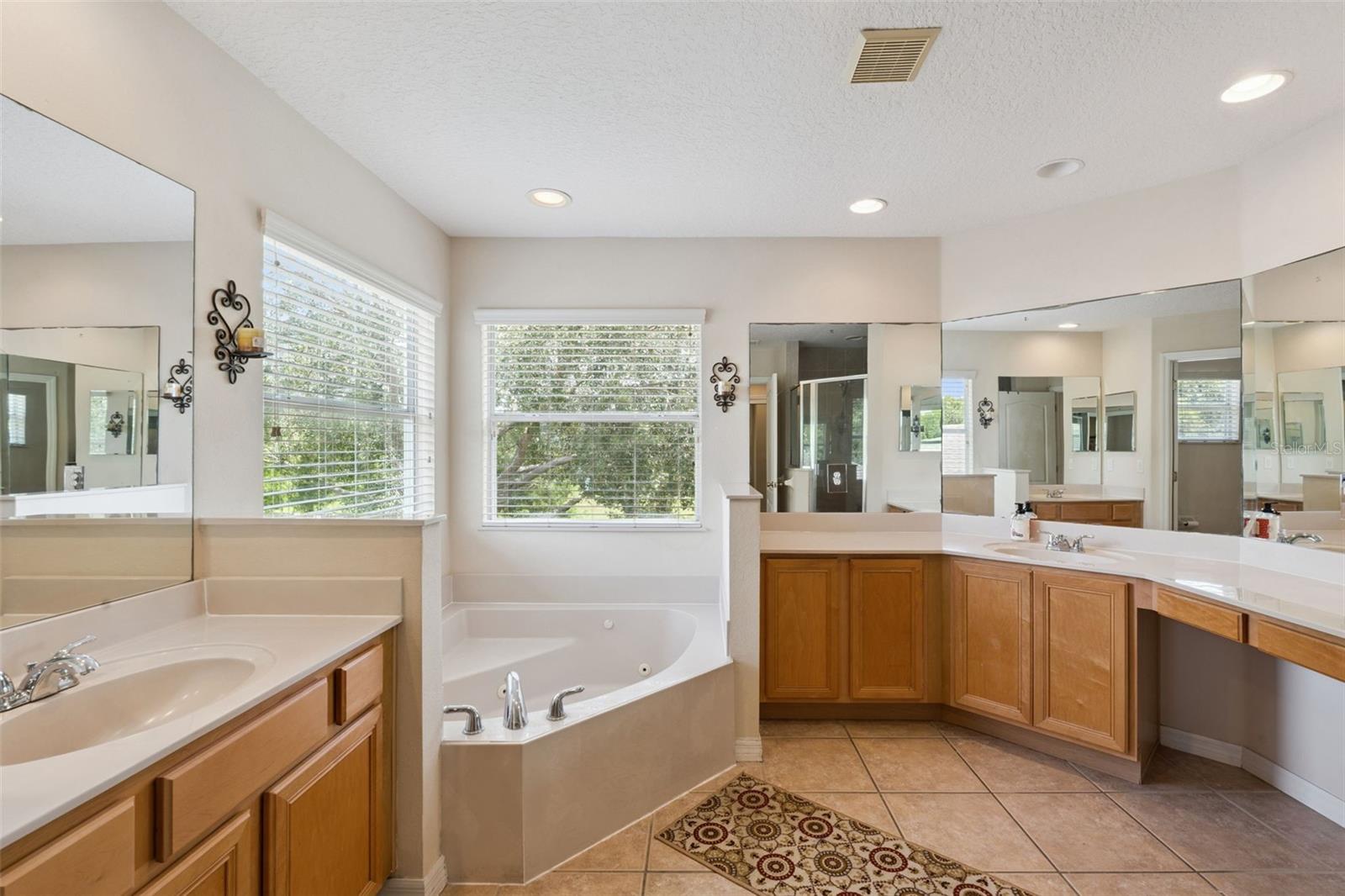 2582 Double Tree Pl Property Photo 28