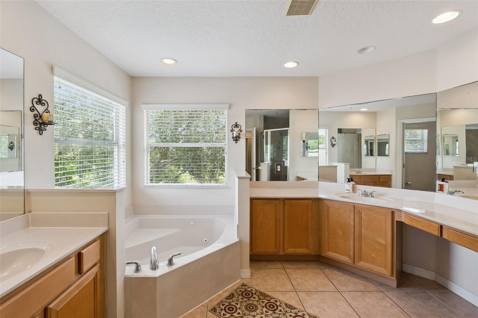 2582 Double Tree Pl Property Photo 29