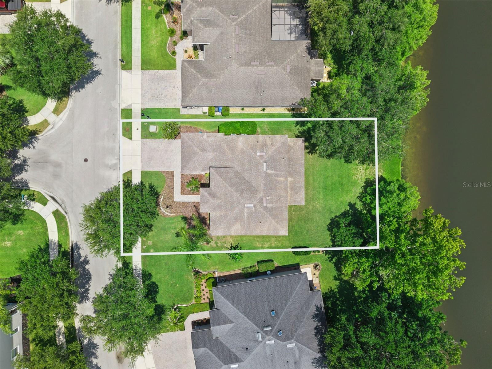 2582 Double Tree Pl Property Photo 44