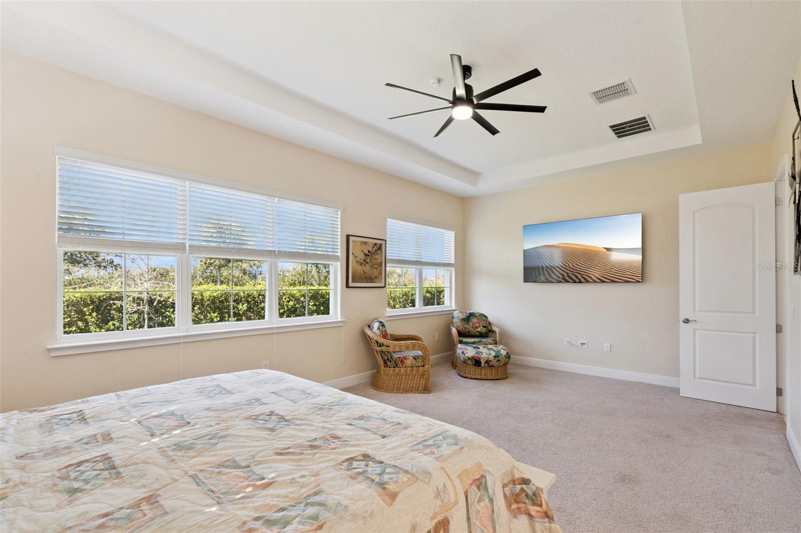 2632 Meadowedge Loop Property Photo 34