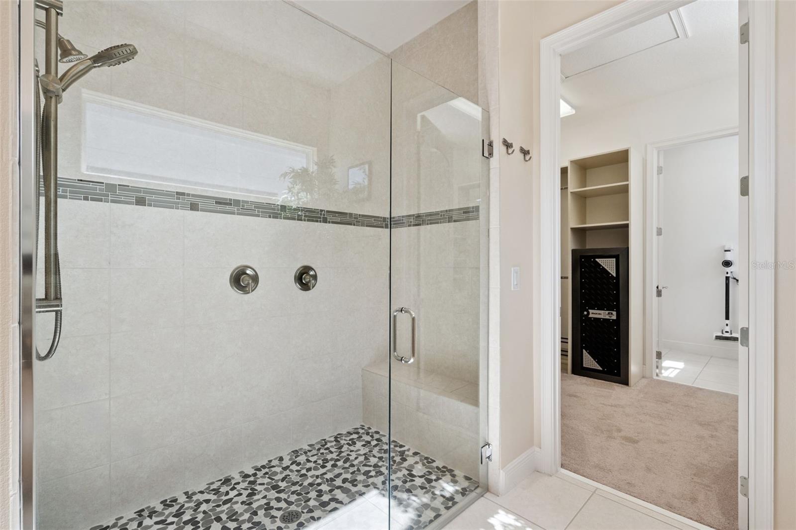 2632 Meadowedge Loop Property Photo 38