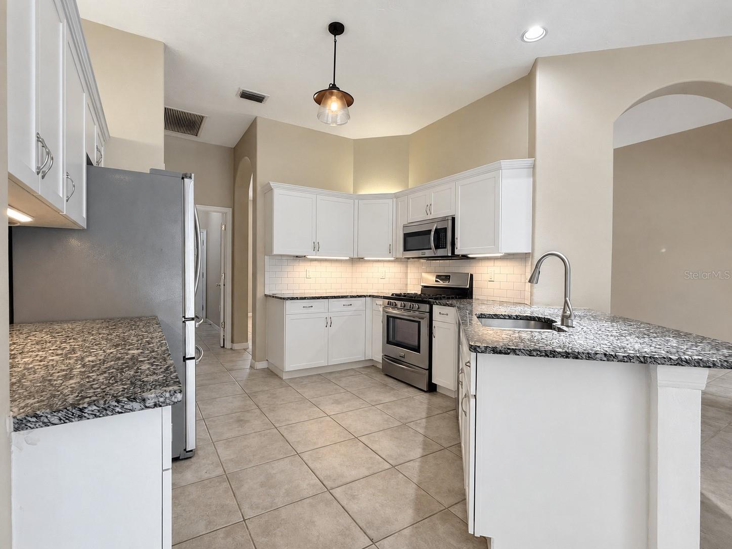 4625 Sweetmeadow Cir Property Photo 12