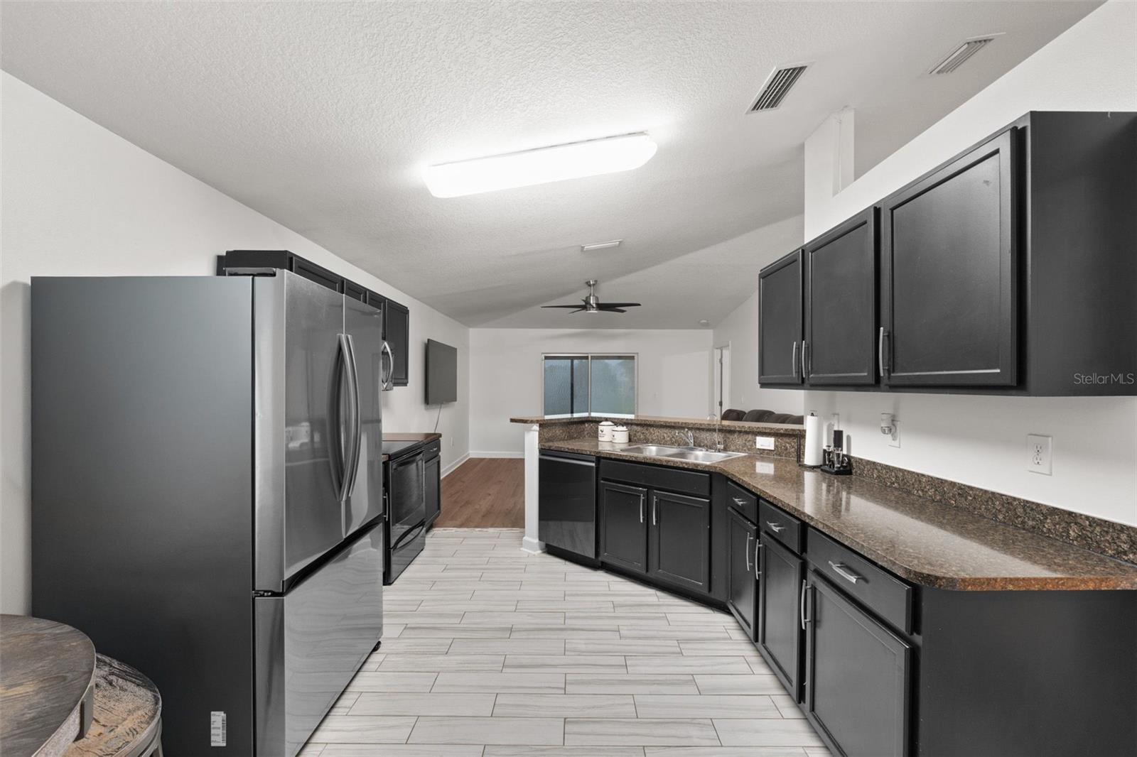 1319 Tarton Way Property Photo 13