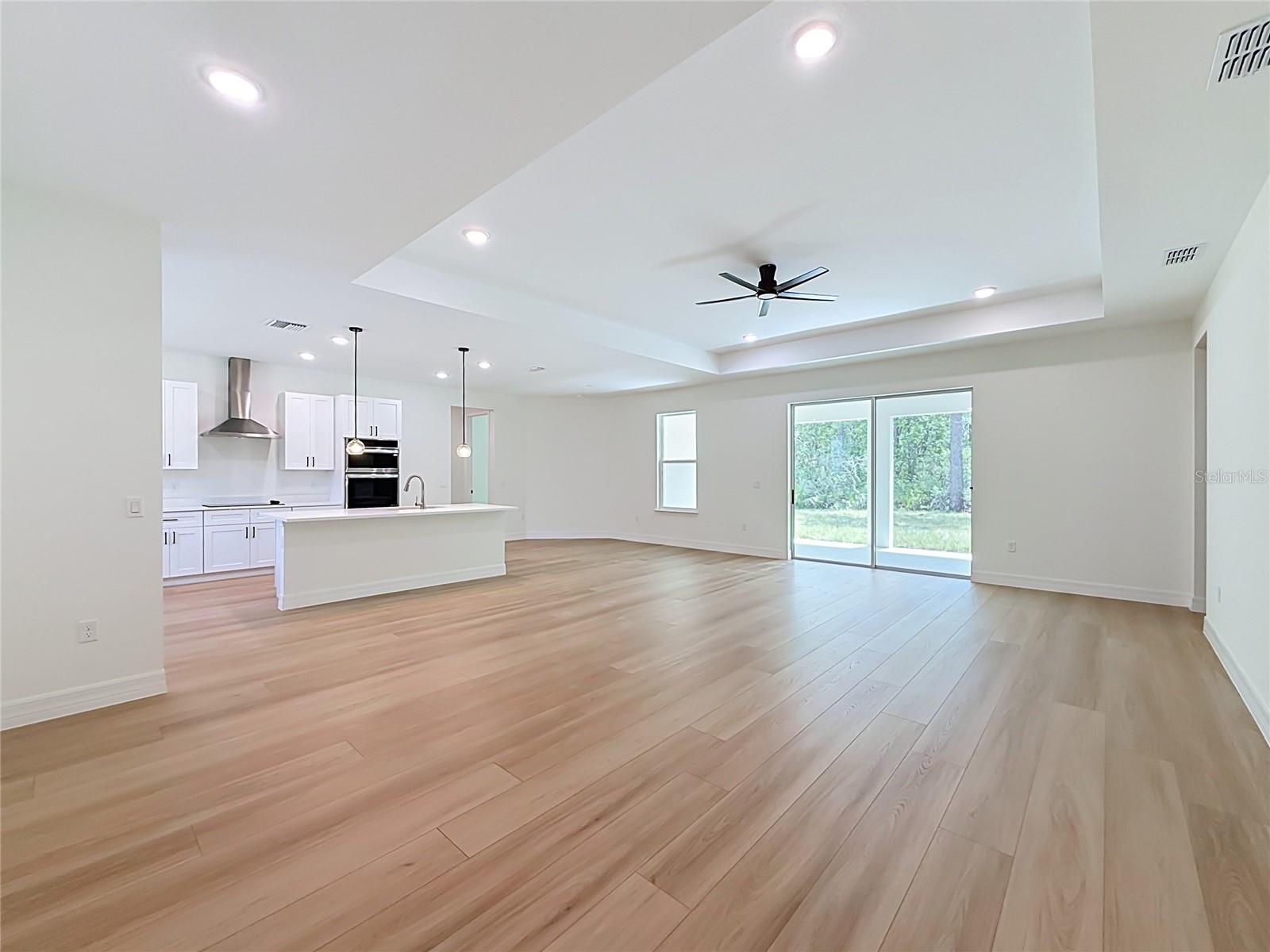 41334 Persimmon St Property Photo 11