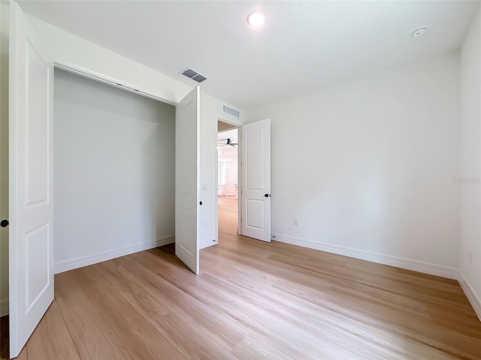 41334 Persimmon St Property Photo 23