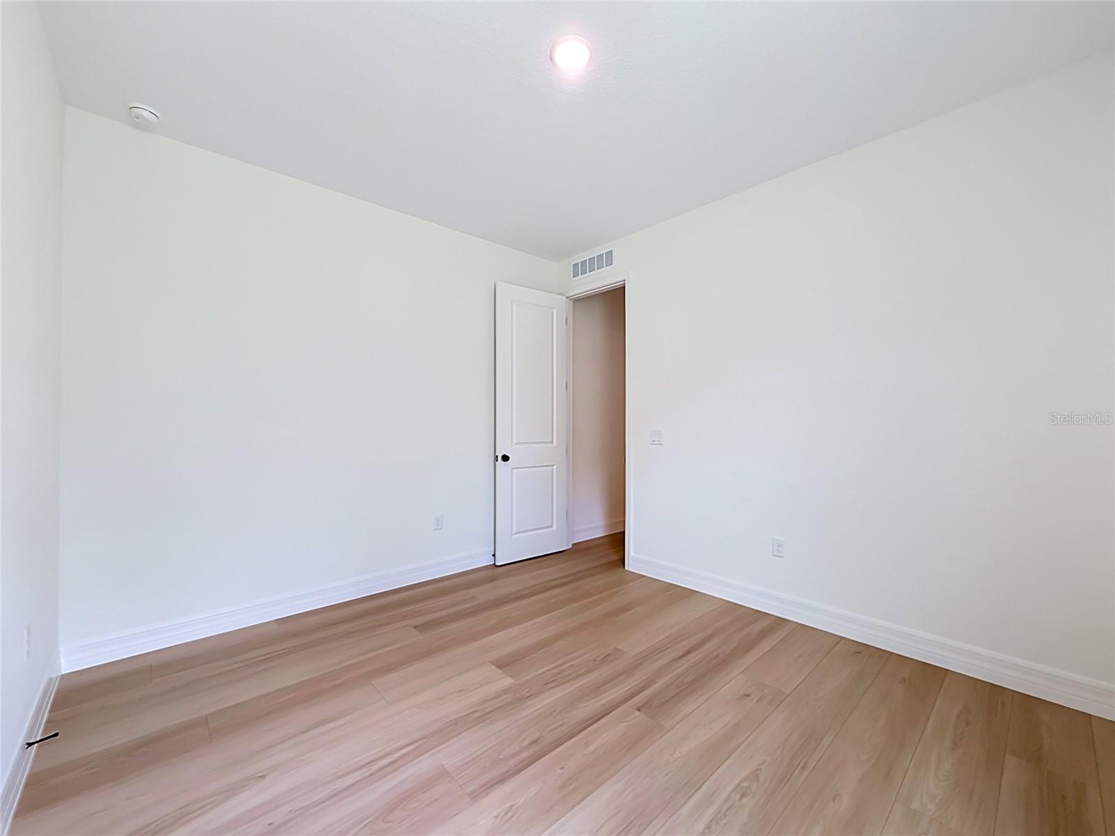 41334 Persimmon St Property Photo 38