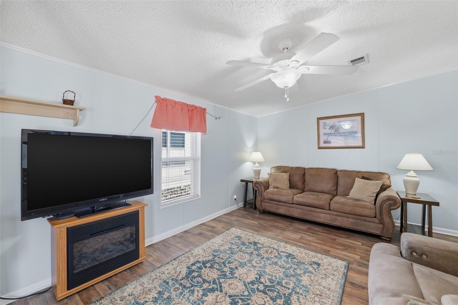 326 Nesbitt Park Ave Property Photo 3