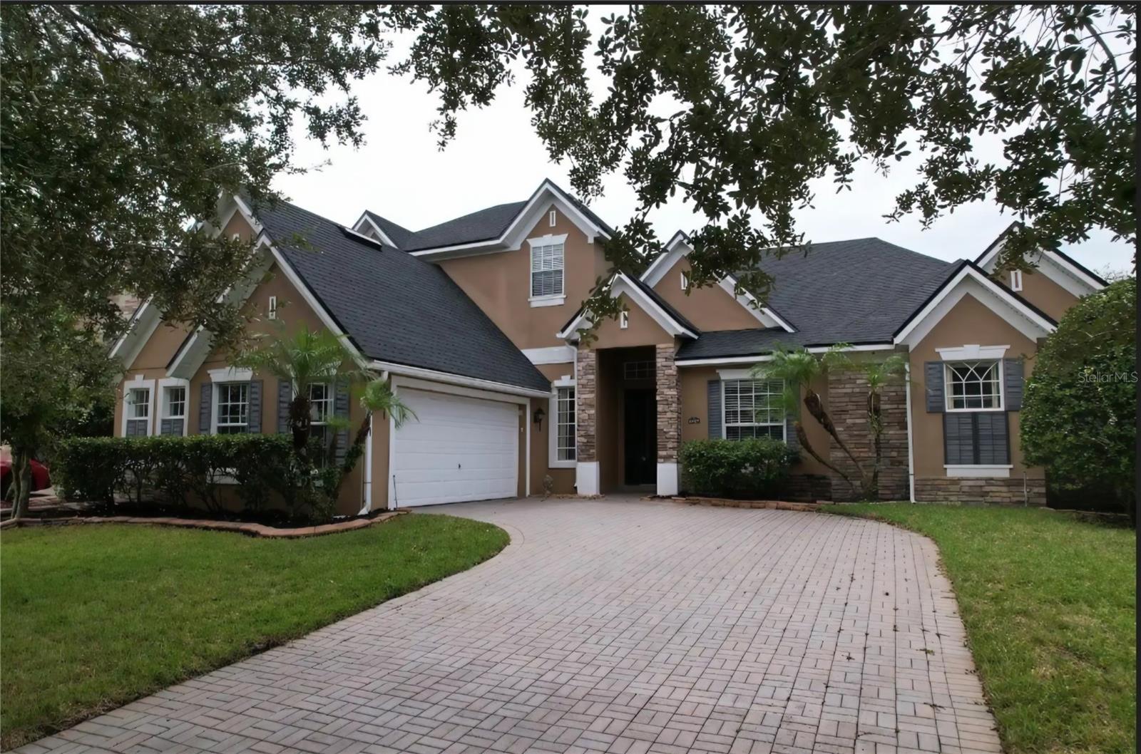 16407 Bristol Lake Cir Property Photo 1