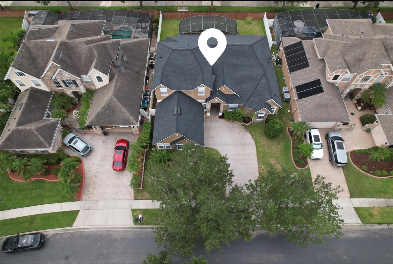 16407 Bristol Lake Cir Property Photo 2