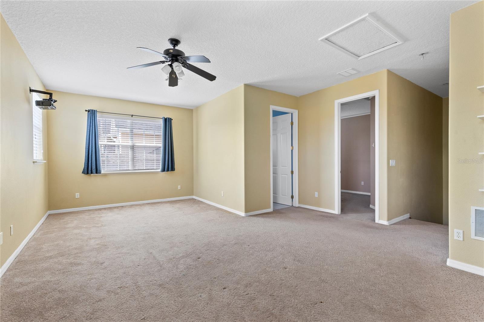 16407 Bristol Lake Cir Property Photo 29
