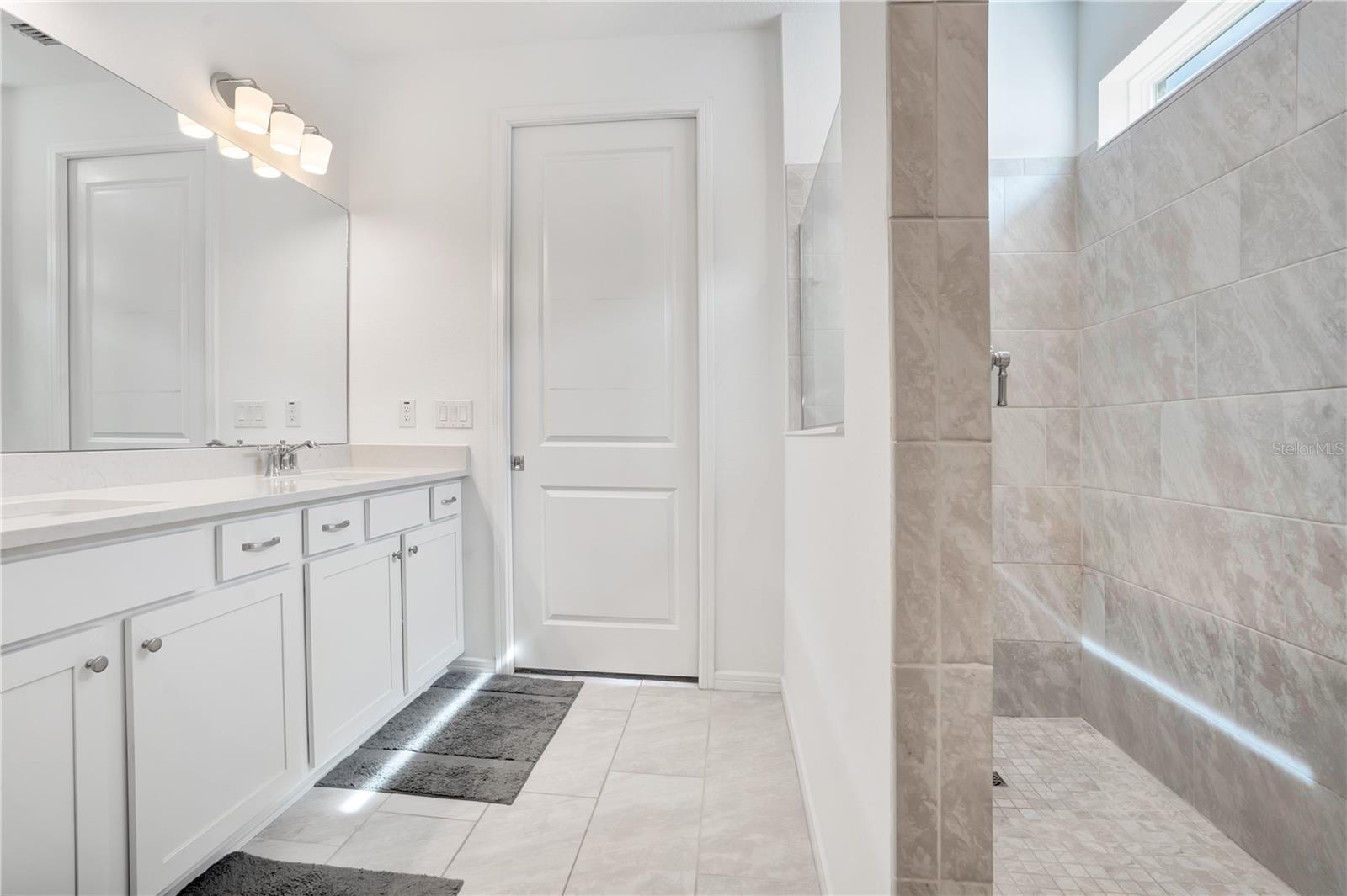 11237 Rolling Fork Trl Property Photo 27