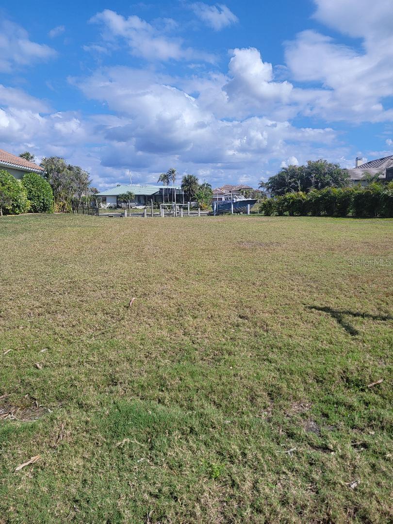 5038 Bal Harbor Blvd Property Photo 7