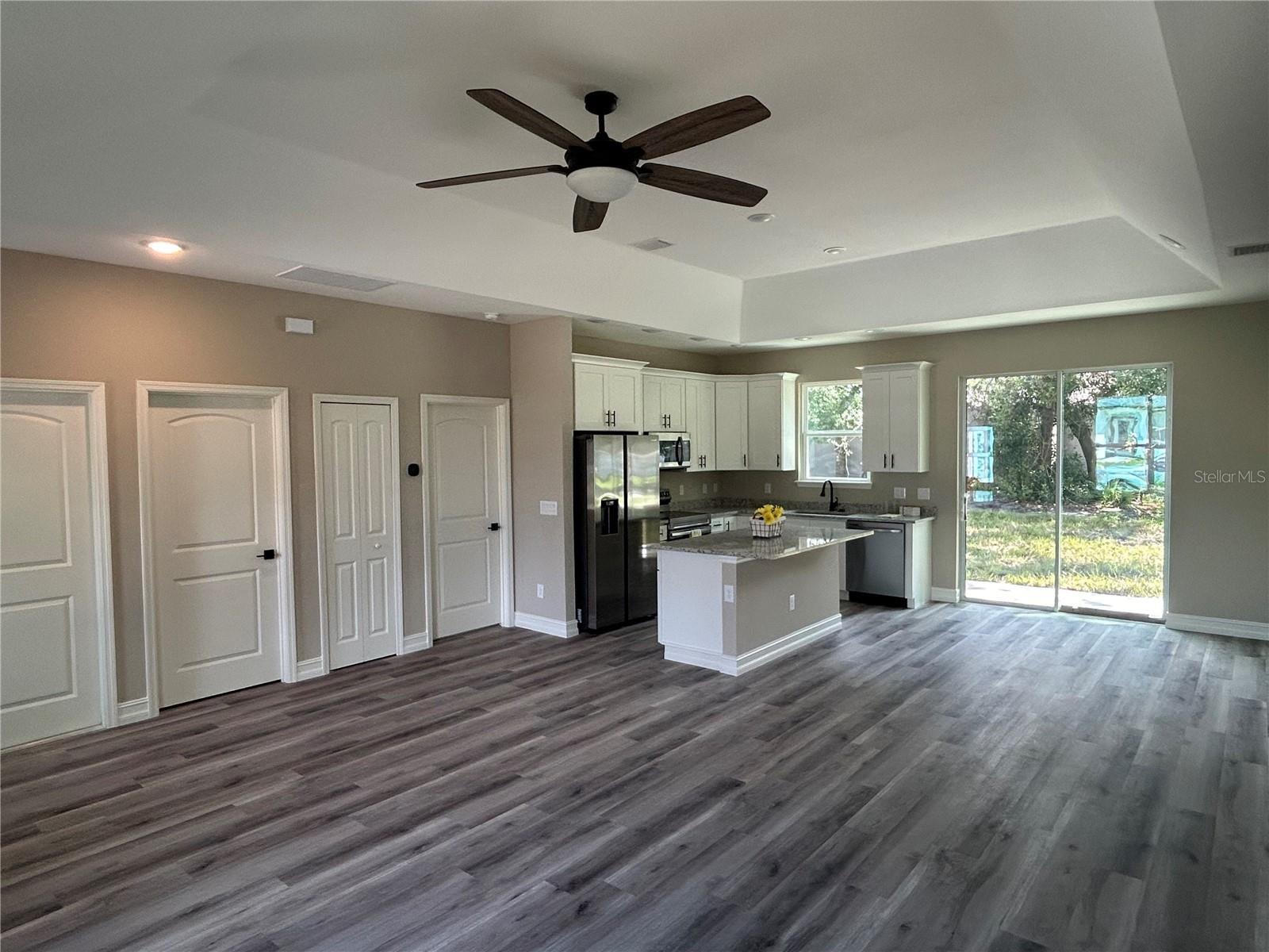 1176 Eighth St Property Photo 3