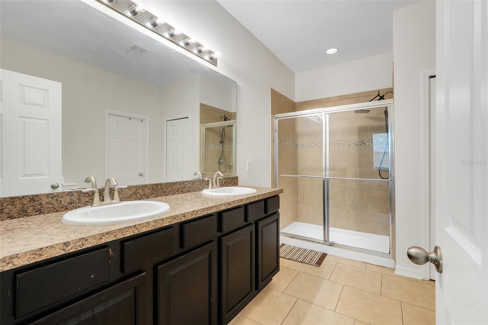 3923 Wind Dancer Cir Property Photo 19