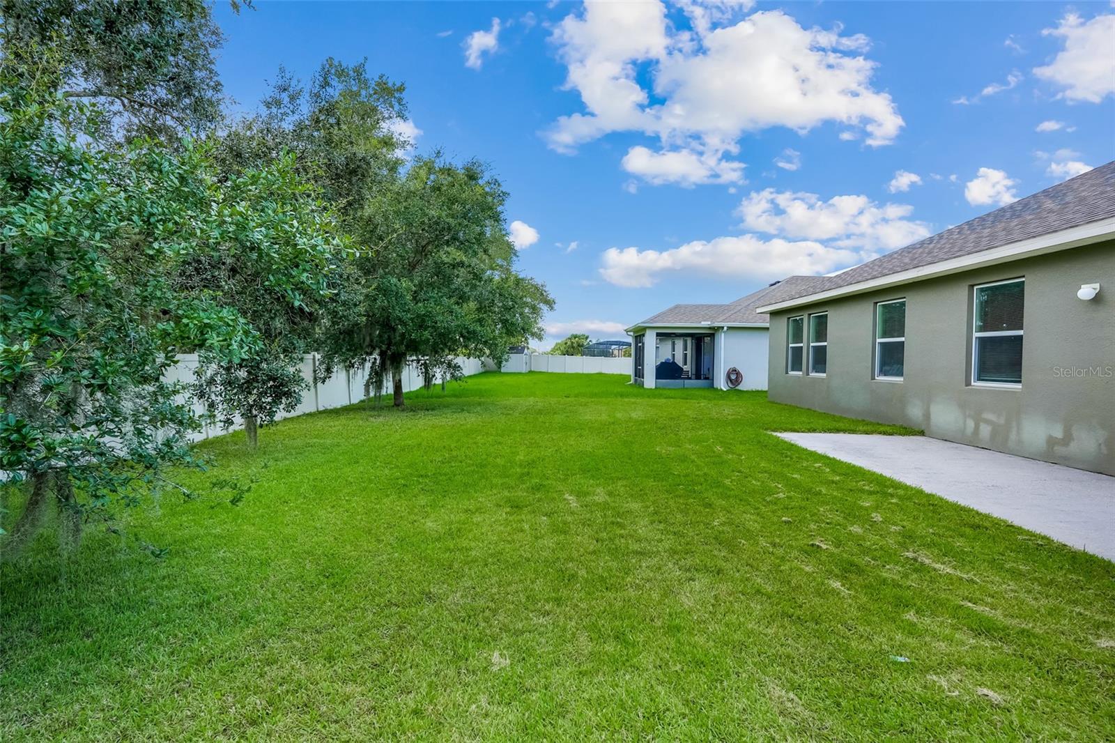 3923 Wind Dancer Cir Property Photo 33