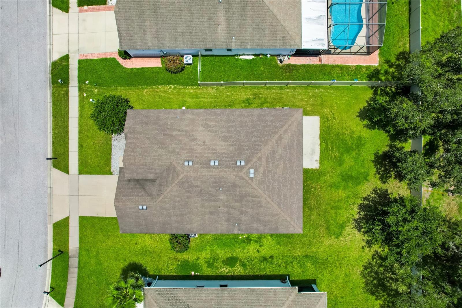 3923 Wind Dancer Cir Property Photo 41