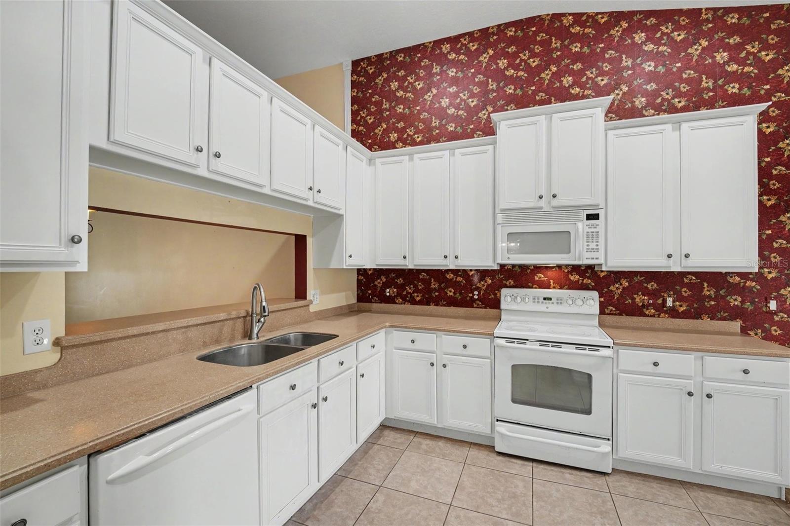 1819 Tullagee Avenue Ave Property Photo 5
