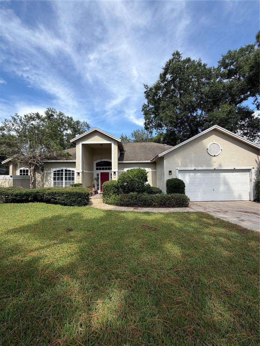 2435 SWEETWATER COUNTRY CLUB PLACE DR Property Photo 1