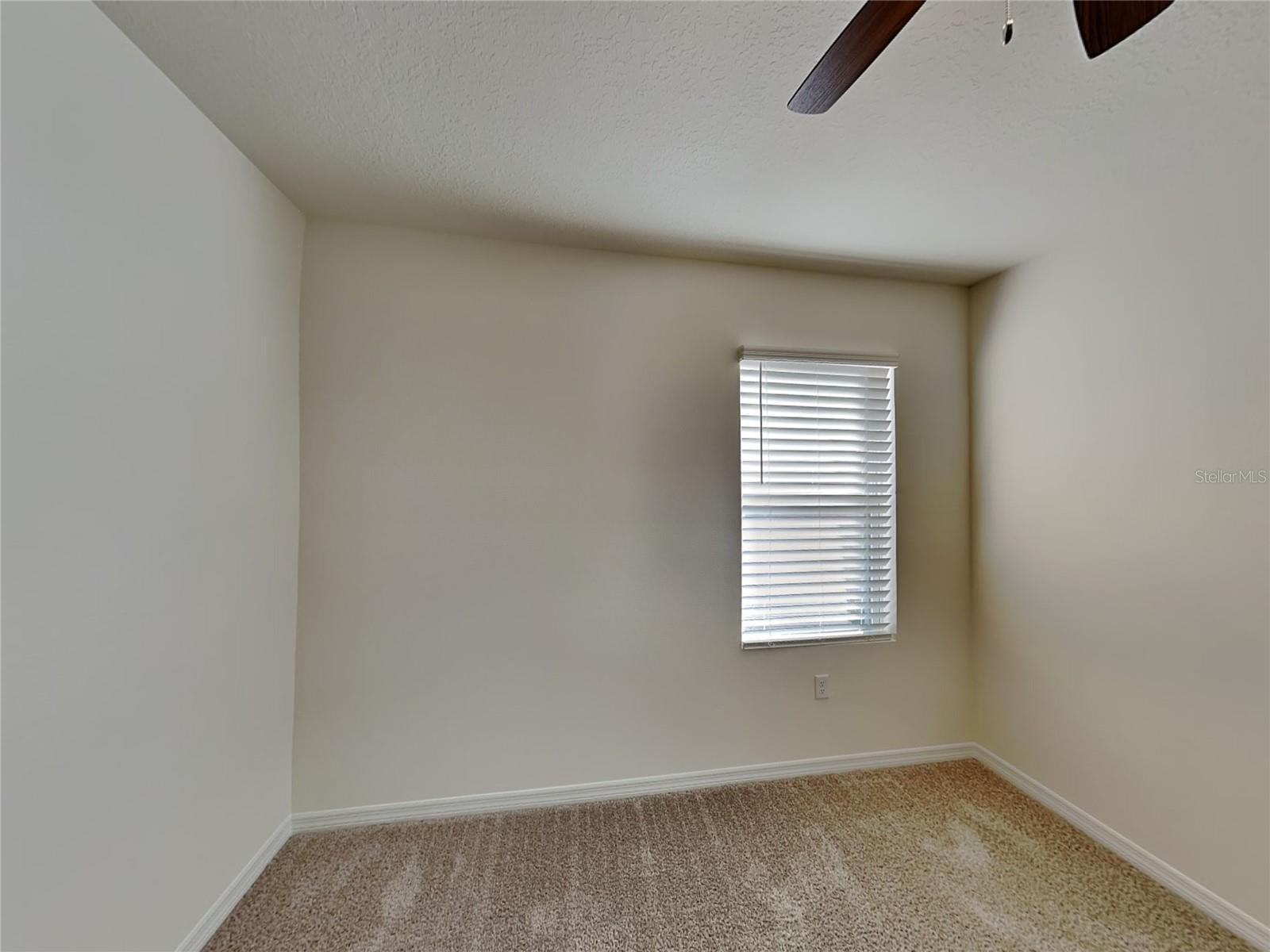 1004 Brooklet Dr Property Photo 10