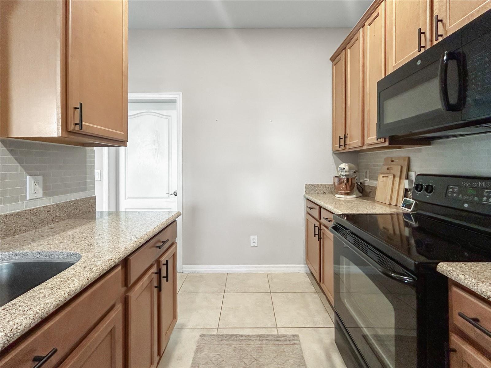 755 Marotta Loop Property Photo 14