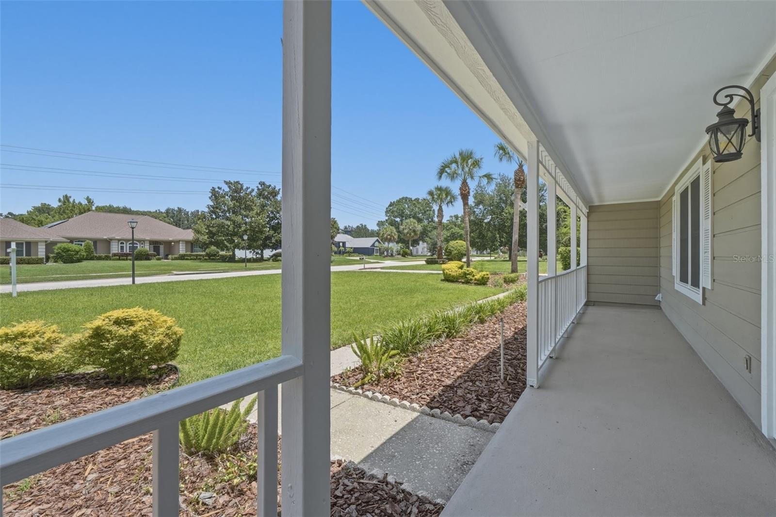 2143 Blue Iris Pl Property Photo 2