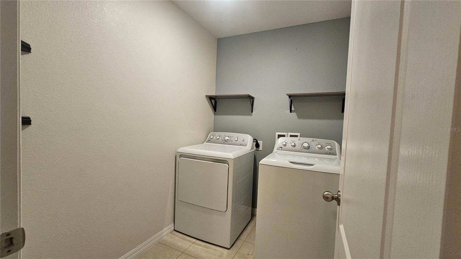 233 Primrose Dr Property Photo 11