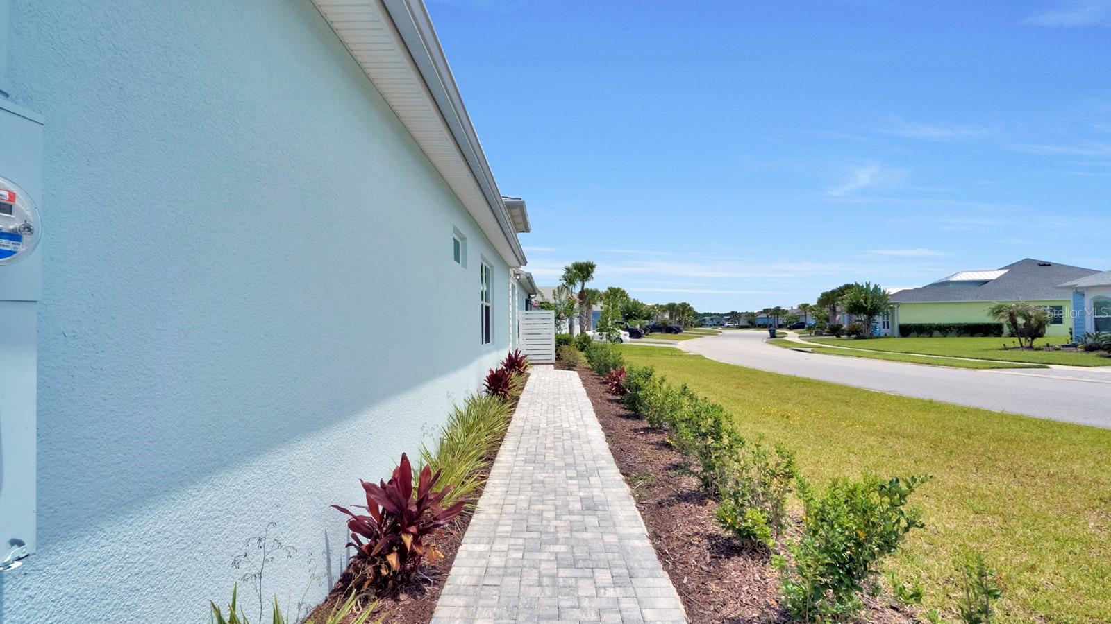 202 Summertime Pl Property Photo 4