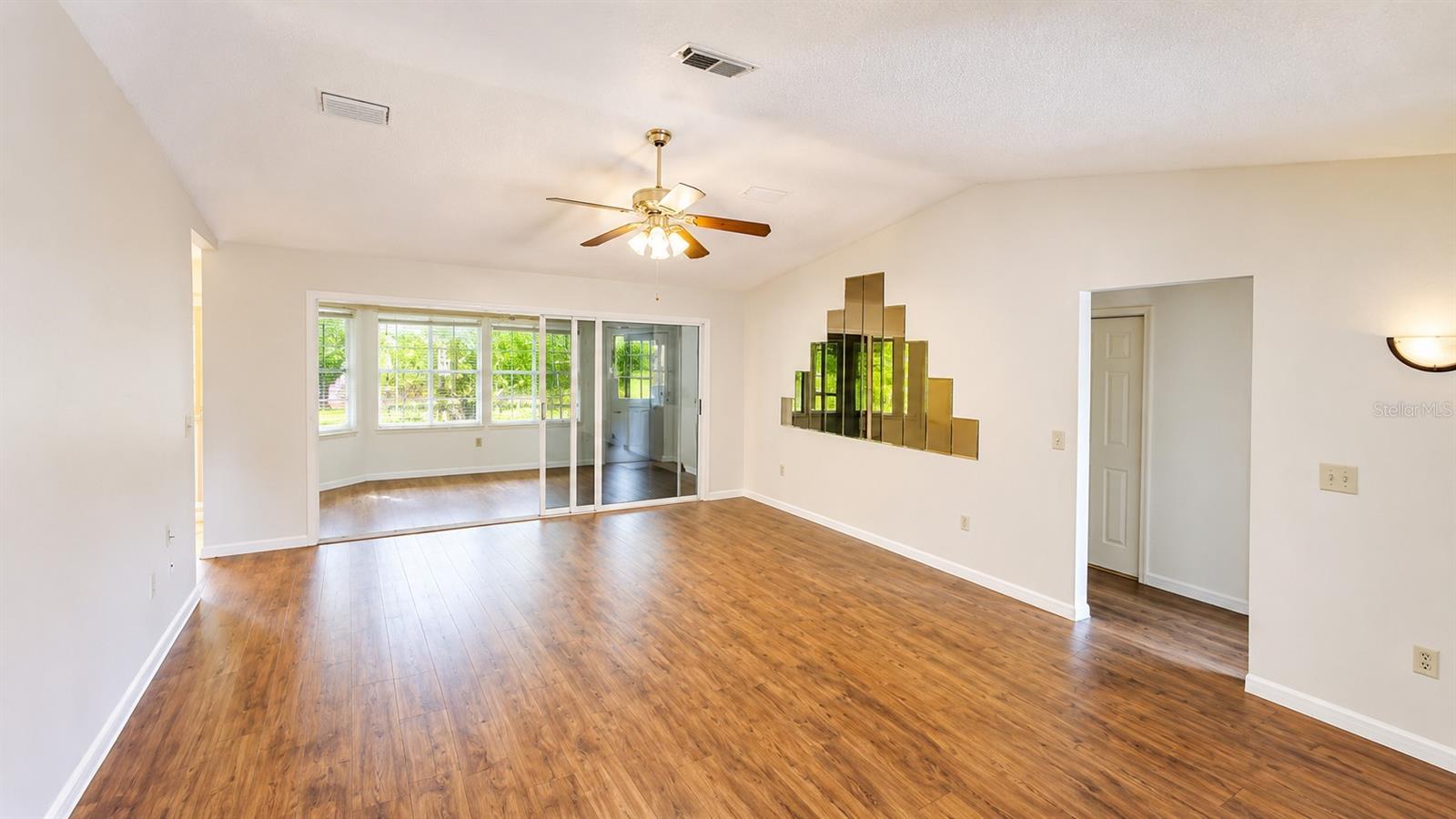 10920 Sw 82nd Ter Property Photo 7