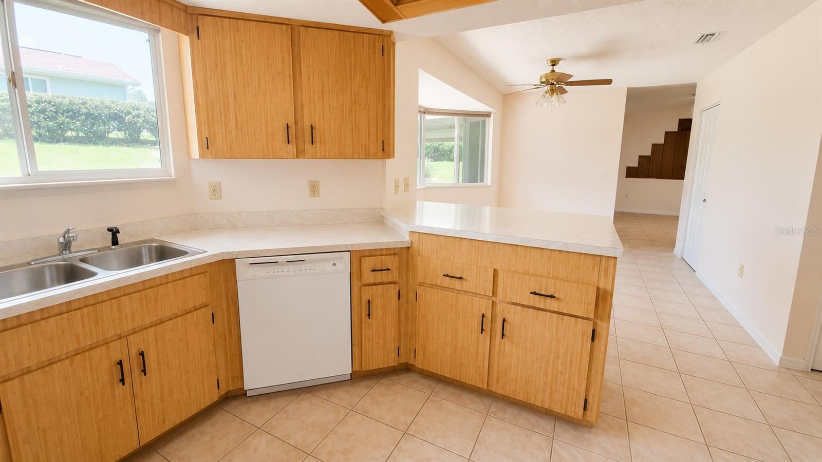 10920 Sw 82nd Ter Property Photo 11