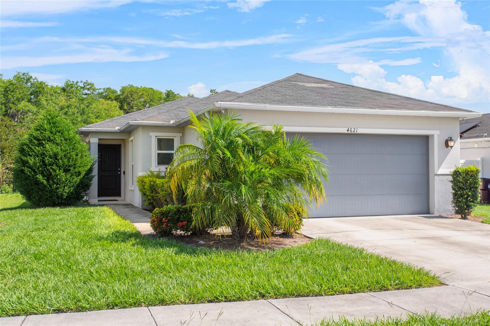 4621 Glencrest Loop Property Photo 1