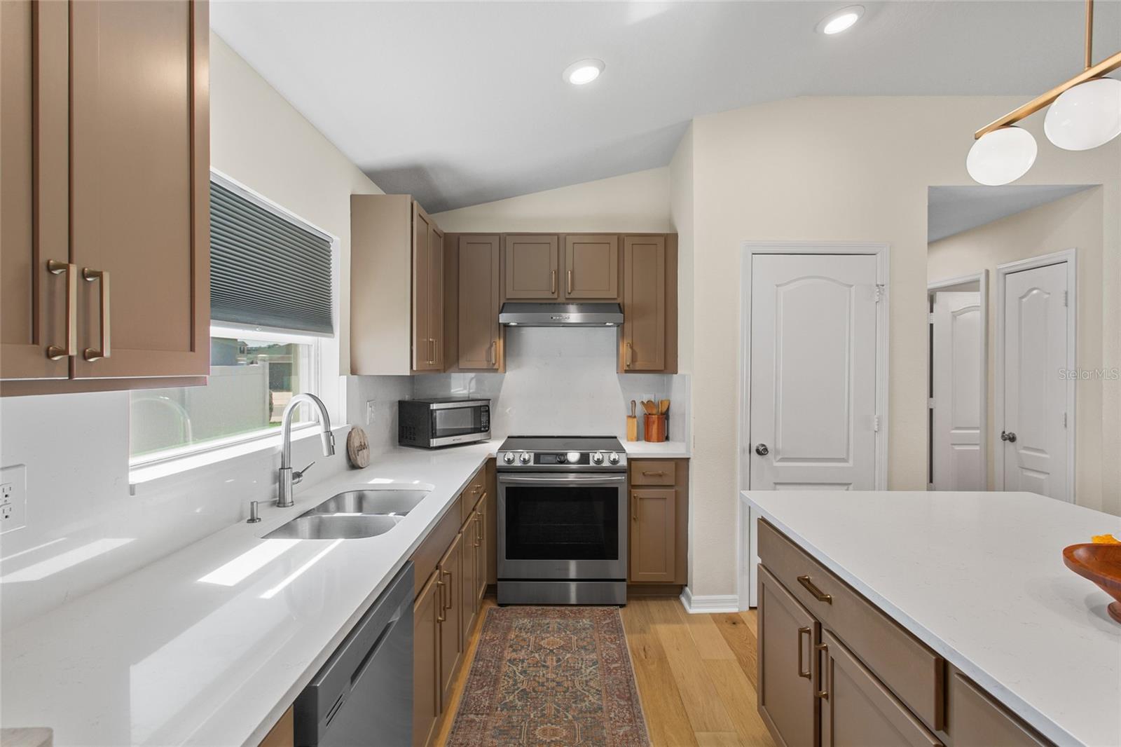 4621 Glencrest Loop Property Photo 11
